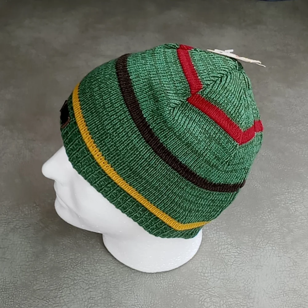 Levi's Reversible Beanie Hat Green NWT - Picture 2 of 10